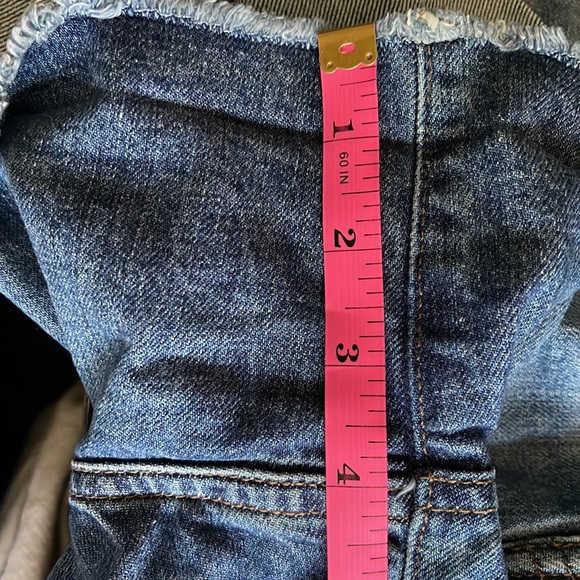 J.Crew High-Rise Jean Shorts, Size 32, Raw Cuffed Hem - Picture 6 of 10